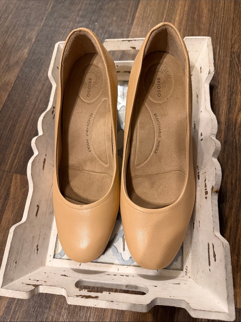 Women's Tan Ballet Flats - Cushioned Comfort Brioso size 9M